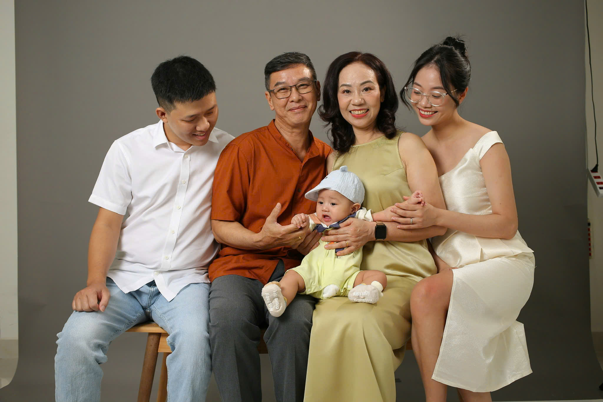 Chiếc răng đầu tiên